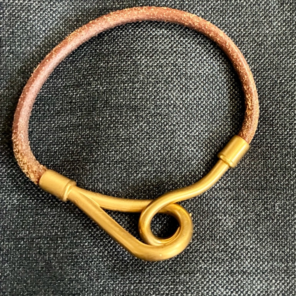 Hermes RARE. MATTE Gold and Brown Leather Bracelet